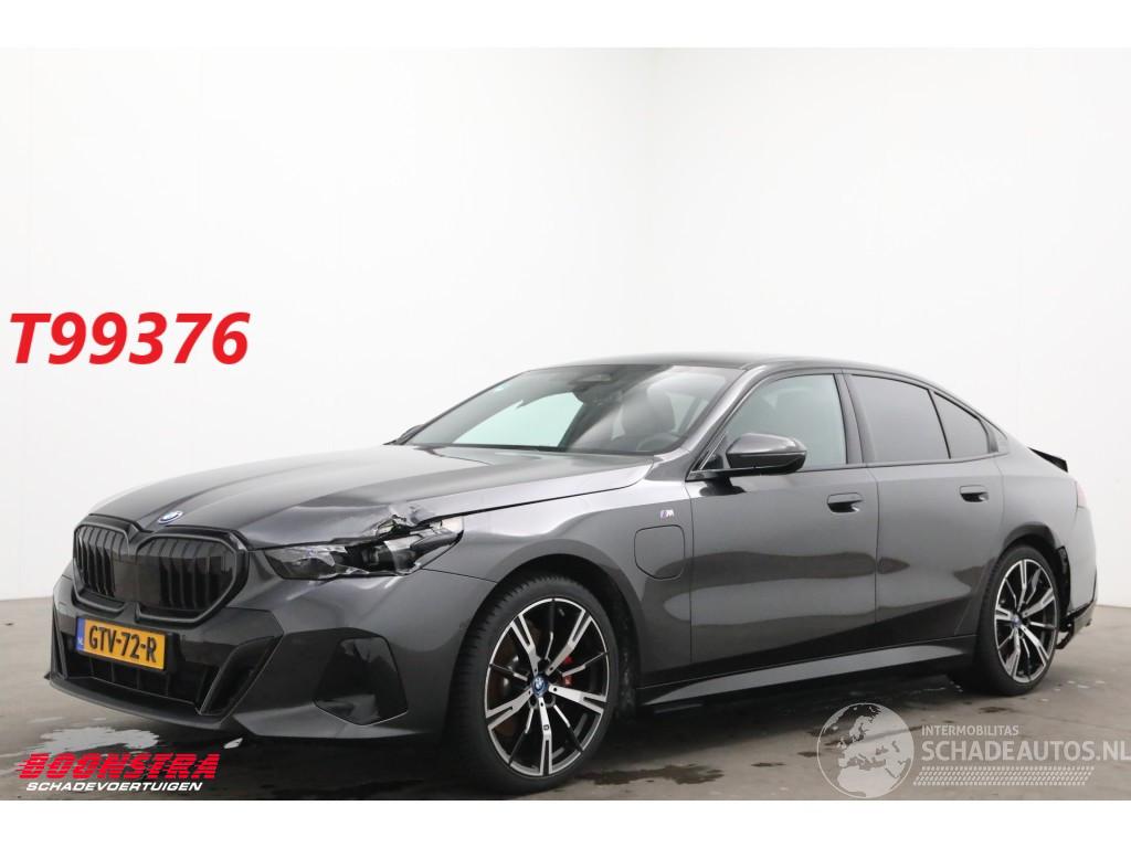 BMW 5-serie 530e M-Sport Pro Leder ACC H/K Camera SHZ