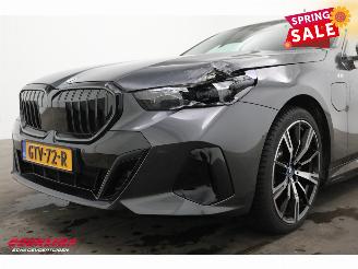 BMW 5-serie 530e M-Sport Pro Leder ACC H/K Camera SHZ picture 9