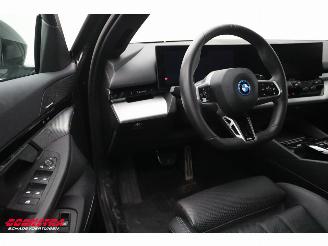 BMW 5-serie 530e M-Sport Pro Leder ACC H/K Camera SHZ picture 24