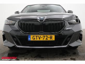 BMW 5-serie 530e M-Sport Pro Leder ACC H/K Camera SHZ picture 5