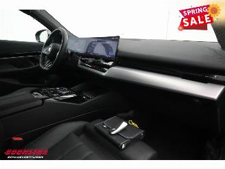 BMW 5-serie 530e M-Sport Pro Leder ACC H/K Camera SHZ picture 20