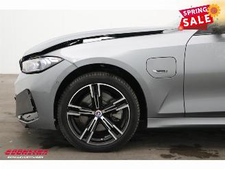 BMW 3-serie 330E M-Sport Schuifdak H/K Memory HUD LRHZ Camera AHK picture 12