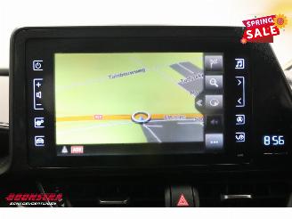 Toyota C-HR 1.8 Hybrid Active Navi Clima Cruise Camera PDC AHK picture 26