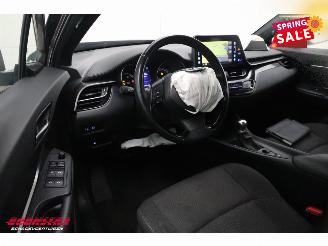 Toyota C-HR 1.8 Hybrid Active Navi Clima Cruise Camera PDC AHK picture 20