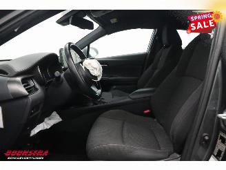 Toyota C-HR 1.8 Hybrid Active Navi Clima Cruise Camera PDC AHK picture 18
