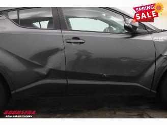 Toyota C-HR 1.8 Hybrid Active Navi Clima Cruise Camera PDC AHK picture 6