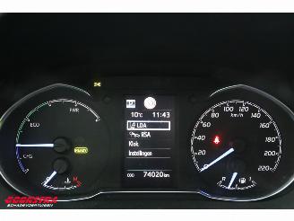 Toyota Yaris 1.5 Hybrid Comfort Navi Clima Cruise Camera picture 22