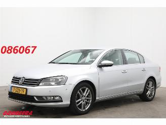 Tweedehands auto Volkswagen Passat 1.6 TDI Comfortline BlueMotion Navi Clima Cruise PDC 2014/1