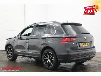 Volkswagen Tiguan 1.5 TSI ACT Comfortline Business Navi Airco Cruise PDC AHK picture 4