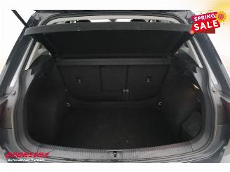 Volkswagen Tiguan 1.5 TSI ACT Comfortline Business Navi Airco Cruise PDC AHK picture 29