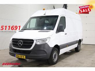 Vaurioauto  commercial vehicles Mercedes Sprinter 315 CDI 9G-tronic L2-H2 RWD Airco Cruise Camera AHK 2023/6