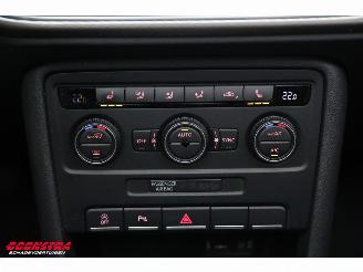 Volkswagen Beetle Cabriolet 1.4 TSI Club BlueMotion Navi Clima Cruise SHZ PDC picture 24