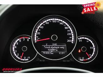 Volkswagen Beetle Cabriolet 1.4 TSI Club BlueMotion Navi Clima Cruise SHZ PDC picture 21