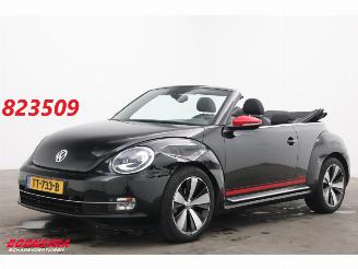 Schadeauto Volkswagen Beetle Cabriolet 1.4 TSI Club BlueMotion Navi Clima Cruise SHZ PDC 2015/8