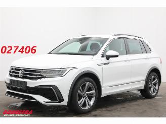 krockskadad bil auto Volkswagen Tiguan 2.0 TDI 200 PK DSG 4Motion R-Line LED ACC Navi Clima SHZ PDC 2023/1