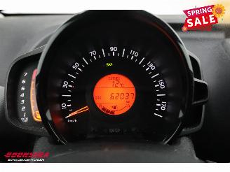 Peugeot 108 1.0 e-VTi Allure Clima Cruise Camera 62.037 km! picture 20