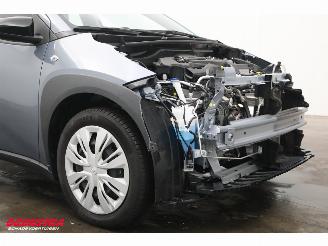 Toyota Aygo 1.0 VVT-i MT Play Apple/Android ACC Airco Camera 9.446 km! picture 6