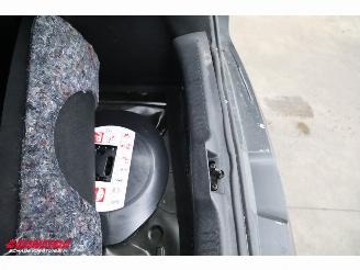 Renault Clio 0.9 TCe Authentique Airco Cruise 81.627 km! picture 9