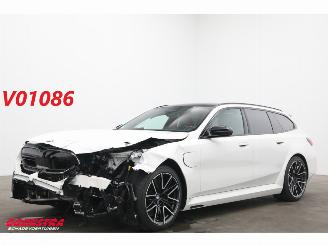 damaged passenger cars BMW M5 Touring Drivers Package HUD Carbon B&W ACC 360° AHK 2025/3