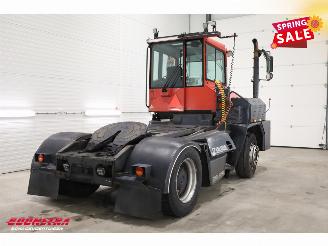 Kalmar  TT618I Terminal tractor Cummins picture 3
