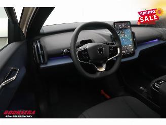 Volvo EX30 Single Motor Extended Range Plus 69 kWh LED ACC H/K Camera LRHZ picture 16