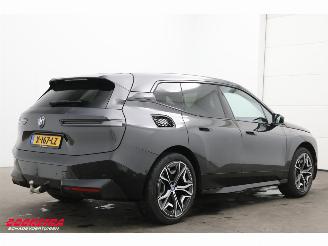 BMW iX xDrive40 77 kWh Pano LED ACC H/K Memory 360° AHK picture 3