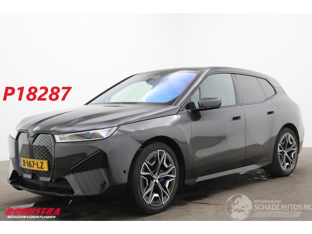 BMW iX xDrive40 77 kWh Pano LED ACC H/K Memory 360° AHK