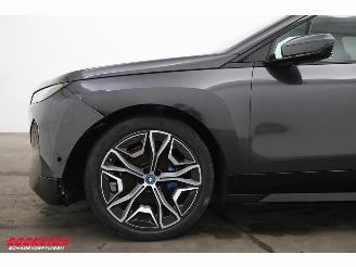 BMW iX xDrive40 77 kWh Pano LED ACC H/K Memory 360° AHK picture 11