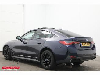 BMW i4 eDrive40 84 kWh Schuifdak LED ACC Camera AHK picture 4