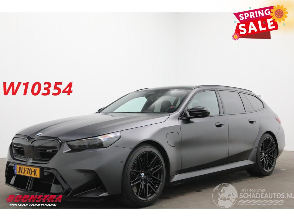BMW M5 Touring Pano B&W HUD 360° ACC Memory 6.446 km!