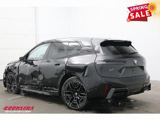 BMW iX xDrive M70 112 kWh Pano LED ACC B&W Memory 360° AHK picture 4