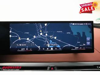 BMW iX xDrive M70 112 kWh Pano LED ACC B&W Memory 360° AHK picture 34