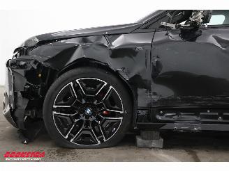 BMW iX xDrive M70 112 kWh Pano LED ACC B&W Memory 360° AHK picture 12