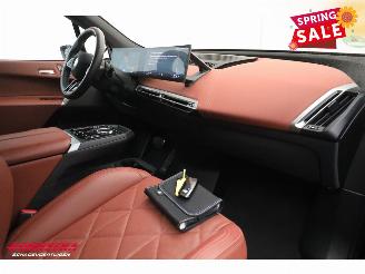 BMW iX xDrive M70 112 kWh Pano LED ACC B&W Memory 360° AHK picture 17