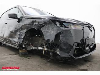 BMW iX xDrive M70 112 kWh Pano LED ACC B&W Memory 360° AHK picture 8