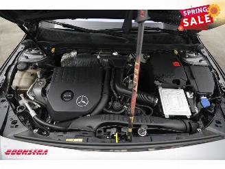 Mercedes A-klasse 200 7G-Tronic Edition AMG LED Schuifdak Burmester Camera SHZ picture 10