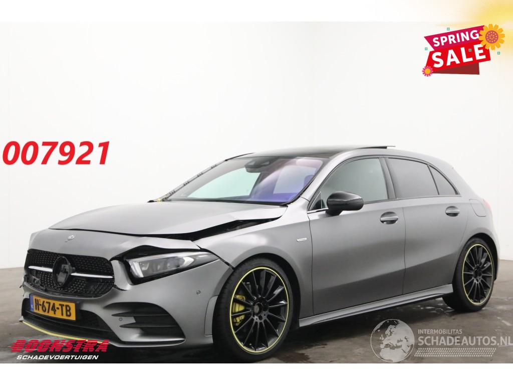 Mercedes A-klasse 200 7G-Tronic Edition AMG LED Schuifdak Burmester Camera SHZ