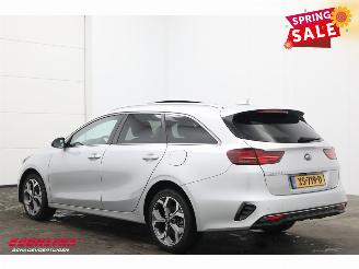 Kia Ceed 1.4 T-GDi Aut. ExecutiveLine LED Schuifdak ACC JBL Leder Ventilatie LRHZ picture 4