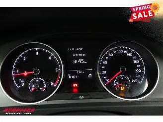 Volkswagen Golf 1.6 TDI Trendline BlueMotion Navi Bluetooth Airco Cruise picture 11