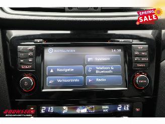 Nissan Qashqai 1.2 Tekna Pano 360° Navi Clima Cruise PDC picture 19