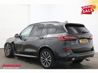 BMW X5 xDrive45e M-Sport Pano LED ACC Leder Memory HUD Camera Lucht AHK picture 4