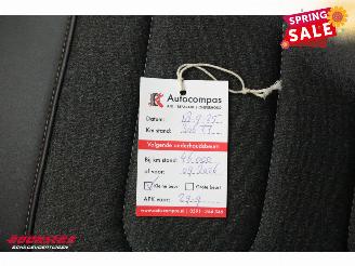 Citroën C3 1.2 PureTech Aut. Shine Clima Apple/Android Cruise AHK 32.328 km! picture 22