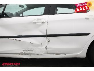 Toyota Yaris 1.5 Hybrid Aspiration Navi Airco Cruise Camera 132.153 km! picture 6