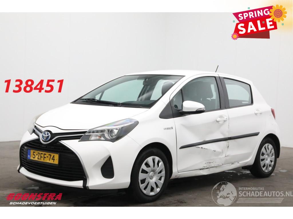 Toyota Yaris 1.5 Hybrid Aspiration Navi Airco Cruise Camera 132.153 km!