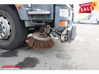 MAN TGM 18.240 Bucher Optifant 70 Kehrmaschine picture 10