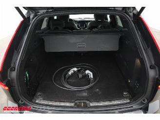 Volvo Xc-60 2.0 T8 Twin Engine AWD R-Design Pano LED ACC B&W HUD Lucht 360° picture 33