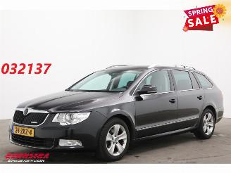 begagnad bil auto Skoda Superb Combi 1.6 TDI Greenline Ambition Memory Xenon Navi Cruise SHZ PDC 2012/12