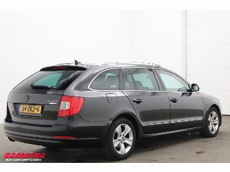 Skoda Superb Combi 1.6 TDI Greenline Ambition Memory Xenon Navi Cruise SHZ PDC picture 3