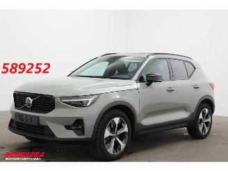 damaged passenger cars Volvo XC40 2.0 B4 Ultra Dark Pano LED ACC H/K 360° Memory AHK 2025/5