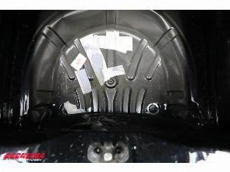 Volkswagen Up! 1.0 5-DRS move up! Bluetooth Clima Cruise Camera PDC picture 8